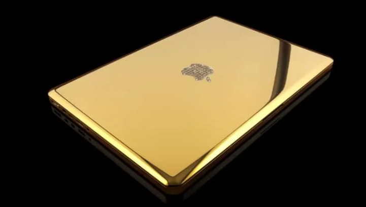 لپ تاپ MacBook Pro 24 Karat Gold با قیمت 30000 دلار